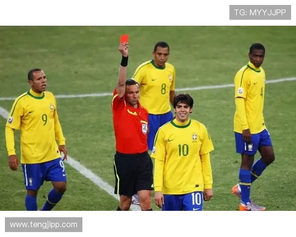 全球足球明星热评盘点他们的魅力与成就引发的讨论